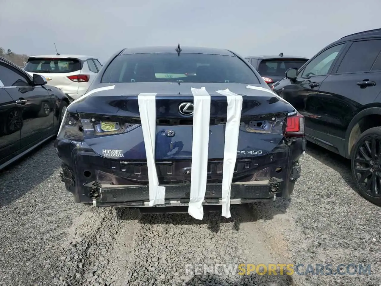 6 Photograph of a damaged car 58ABZ1B14KU006555 LEXUS ES350 2019