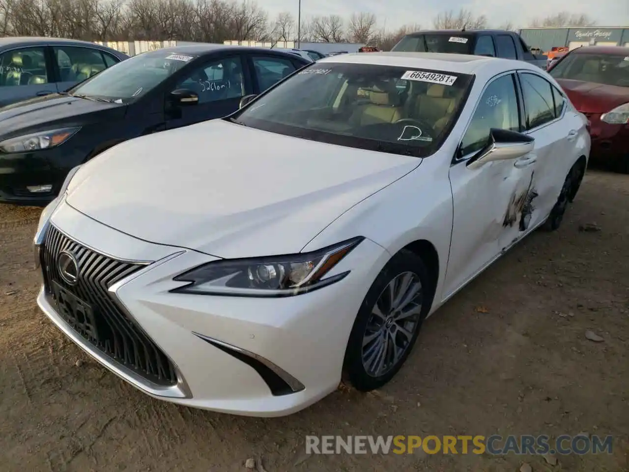 2 Photograph of a damaged car 58ABZ1B14KU019287 LEXUS ES350 2019