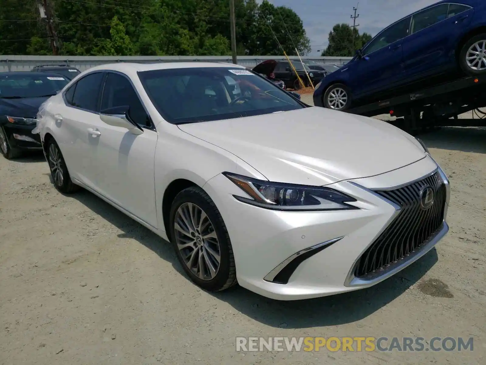 1 Photograph of a damaged car 58ABZ1B14KU029639 LEXUS ES350 2019