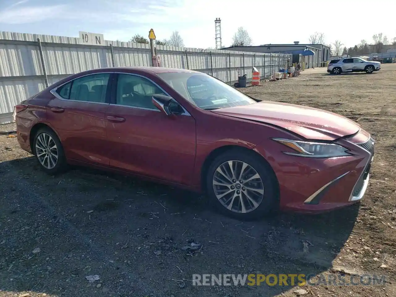 4 Photograph of a damaged car 58ABZ1B14KU034341 LEXUS ES350 2019