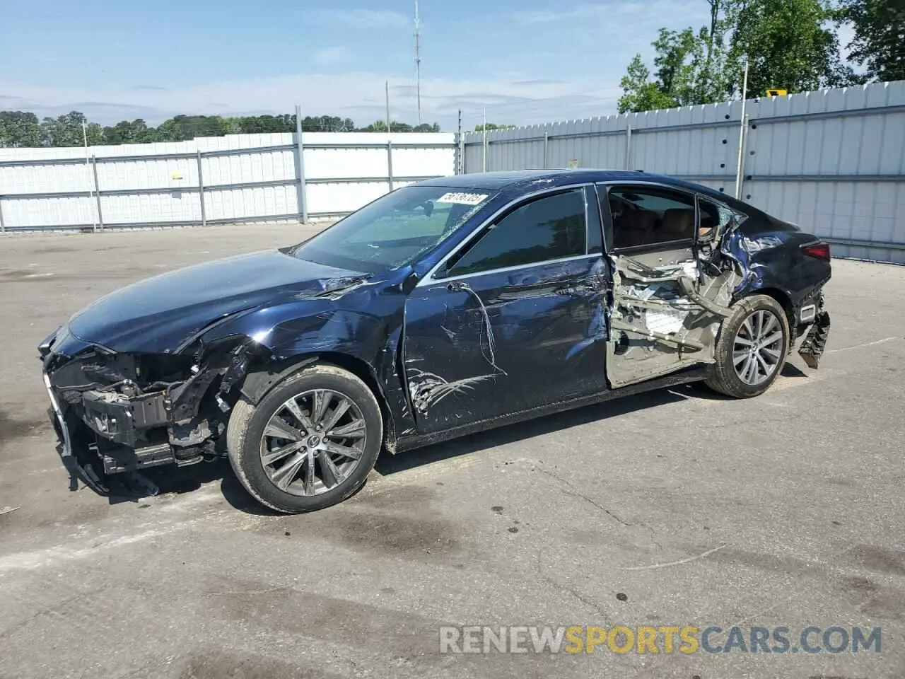 1 Photograph of a damaged car 58ABZ1B14KU046974 LEXUS ES350 2019