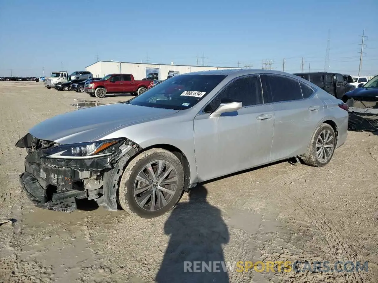 1 Photograph of a damaged car 58ABZ1B15KU008329 LEXUS ES350 2019