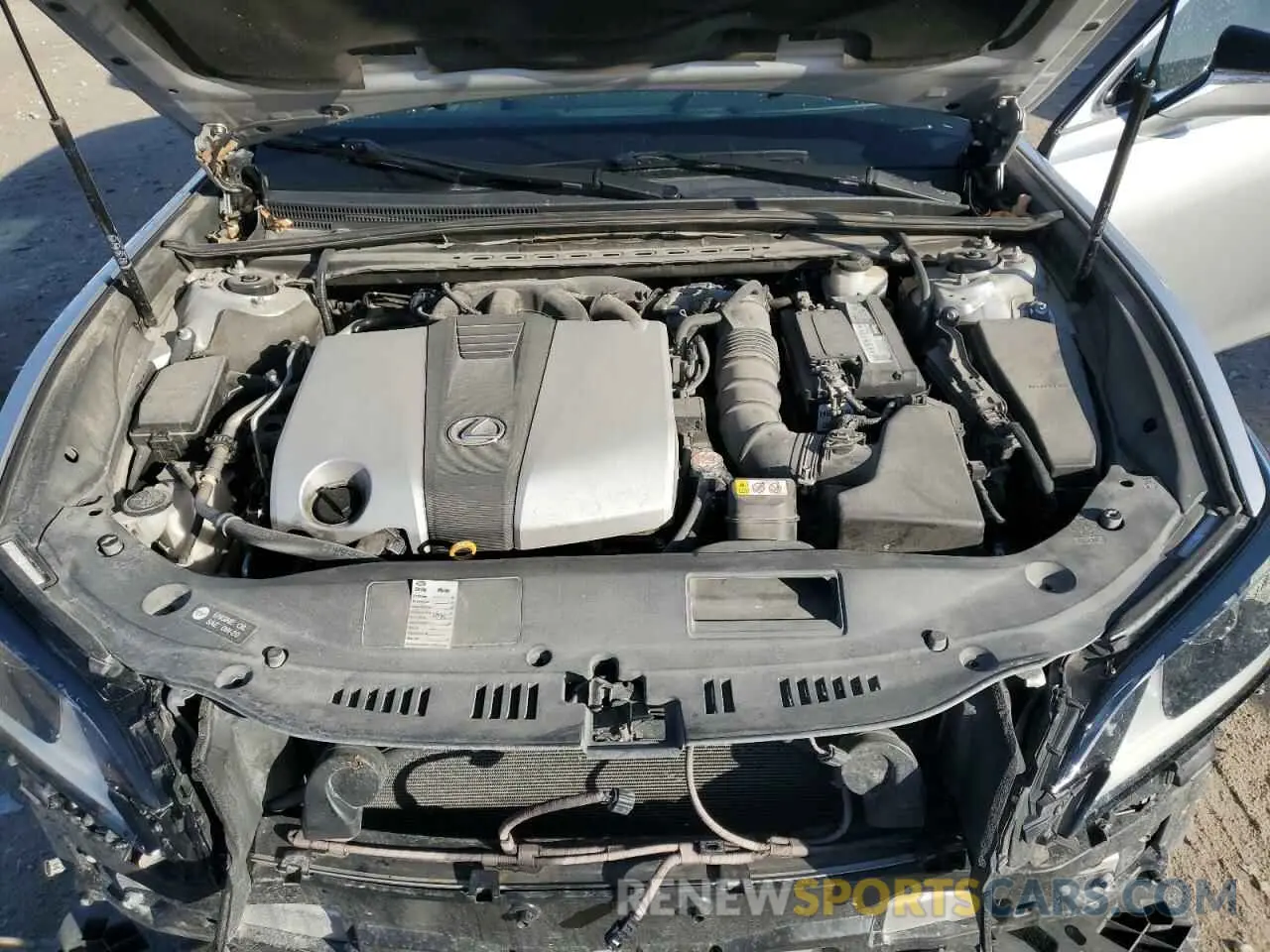 11 Photograph of a damaged car 58ABZ1B15KU008329 LEXUS ES350 2019