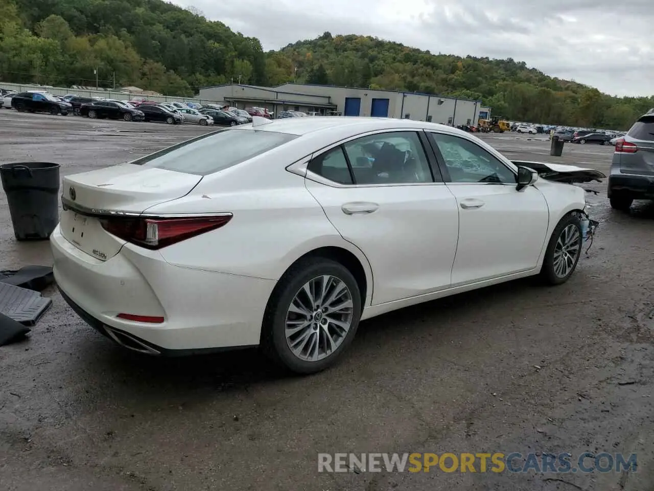3 Photograph of a damaged car 58ABZ1B15KU018603 LEXUS ES350 2019