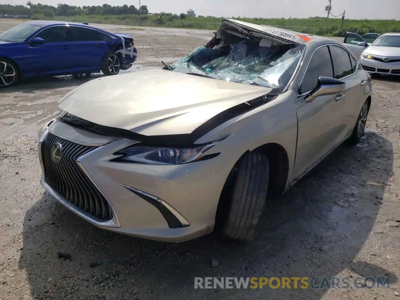 2 Photograph of a damaged car 58ABZ1B15KU023140 LEXUS ES350 2019