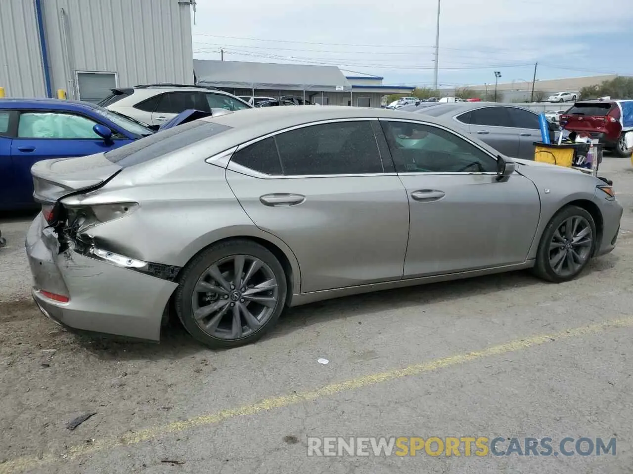 3 Photograph of a damaged car 58ABZ1B15KU050371 LEXUS ES350 2019