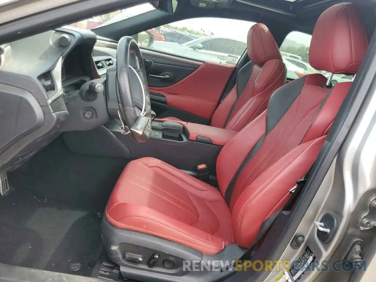 7 Photograph of a damaged car 58ABZ1B15KU050371 LEXUS ES350 2019