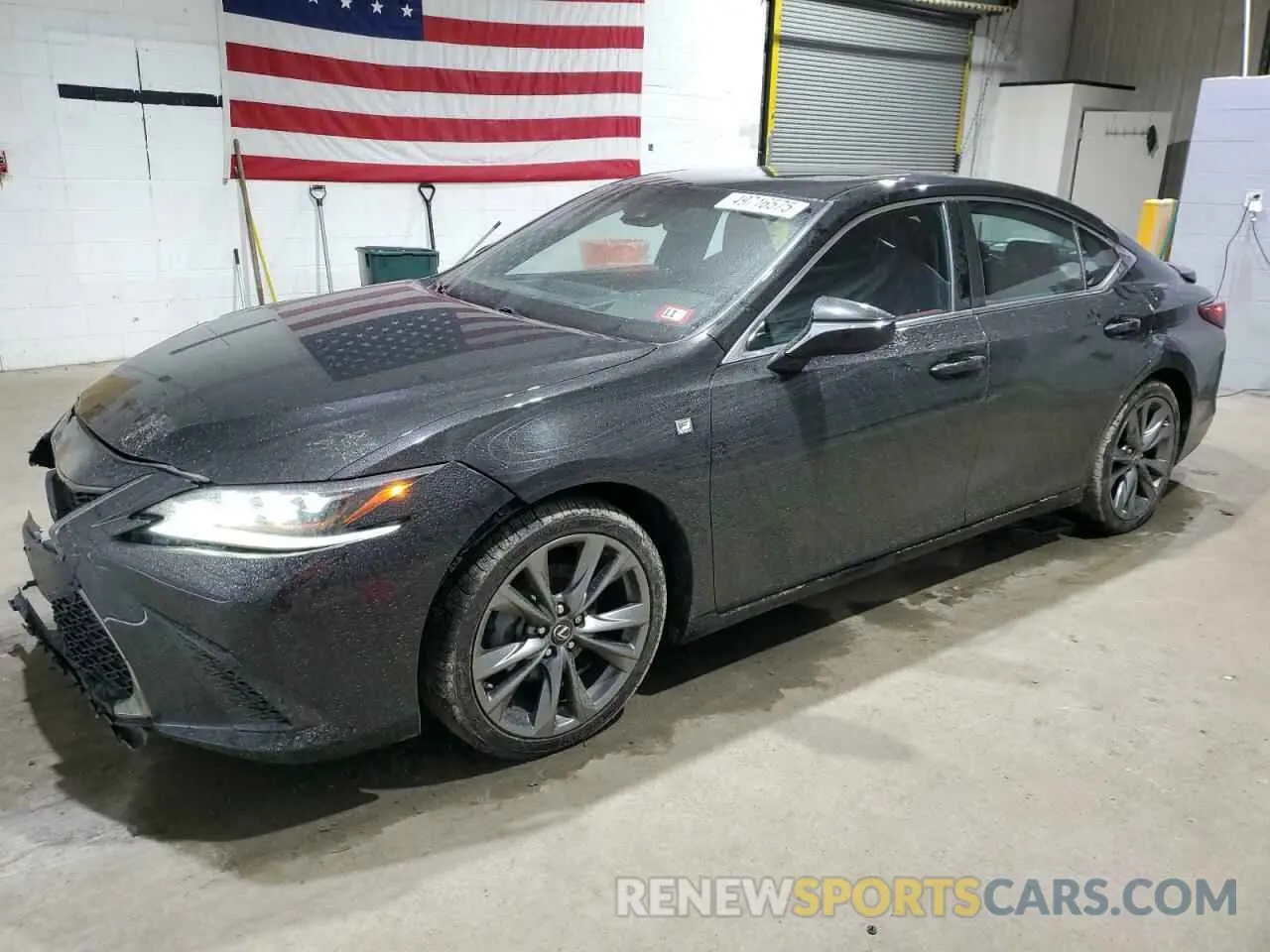1 Photograph of a damaged car 58ABZ1B16KU027584 LEXUS ES350 2019