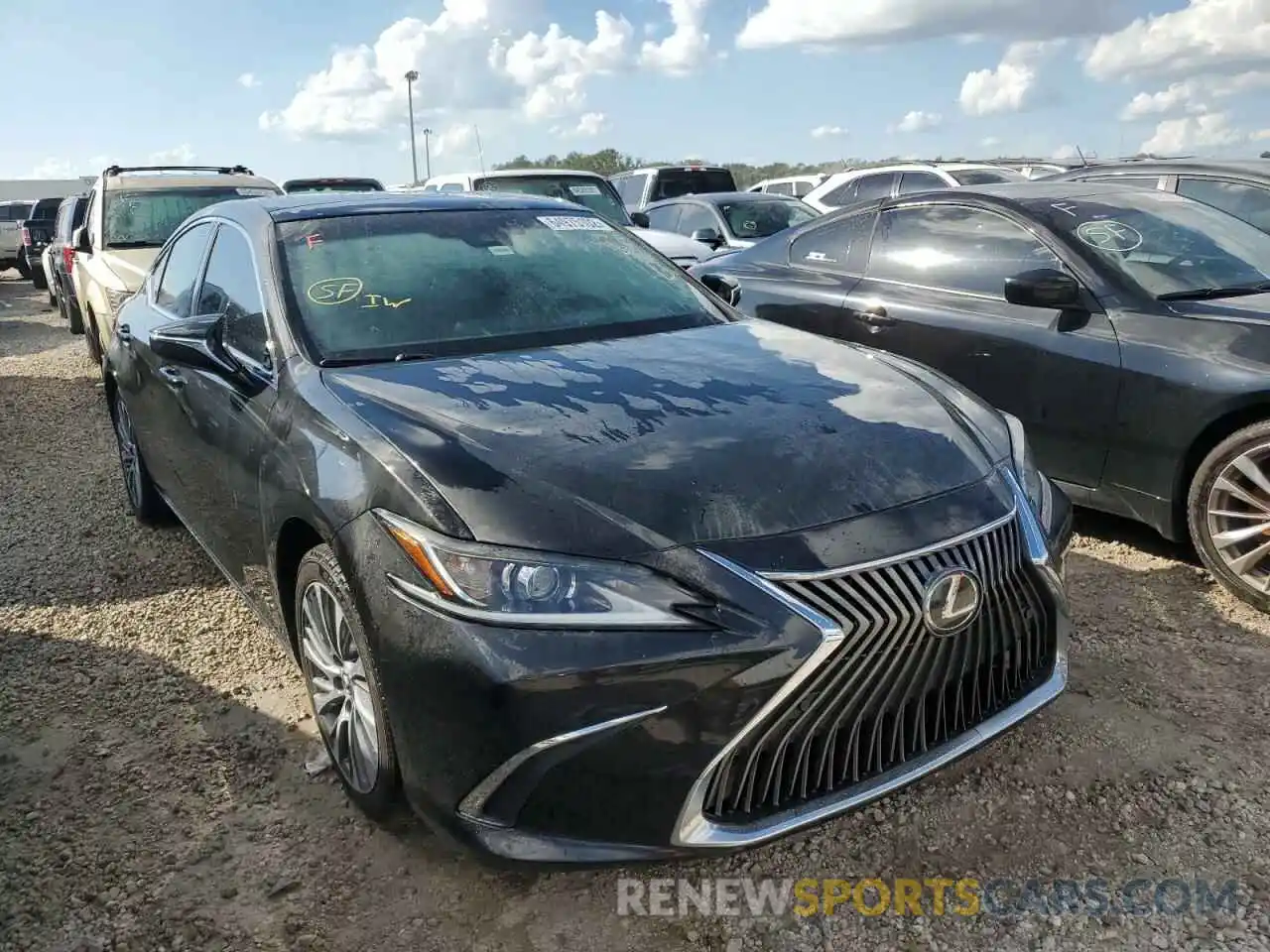 1 Photograph of a damaged car 58ABZ1B16KU027701 LEXUS ES350 2019