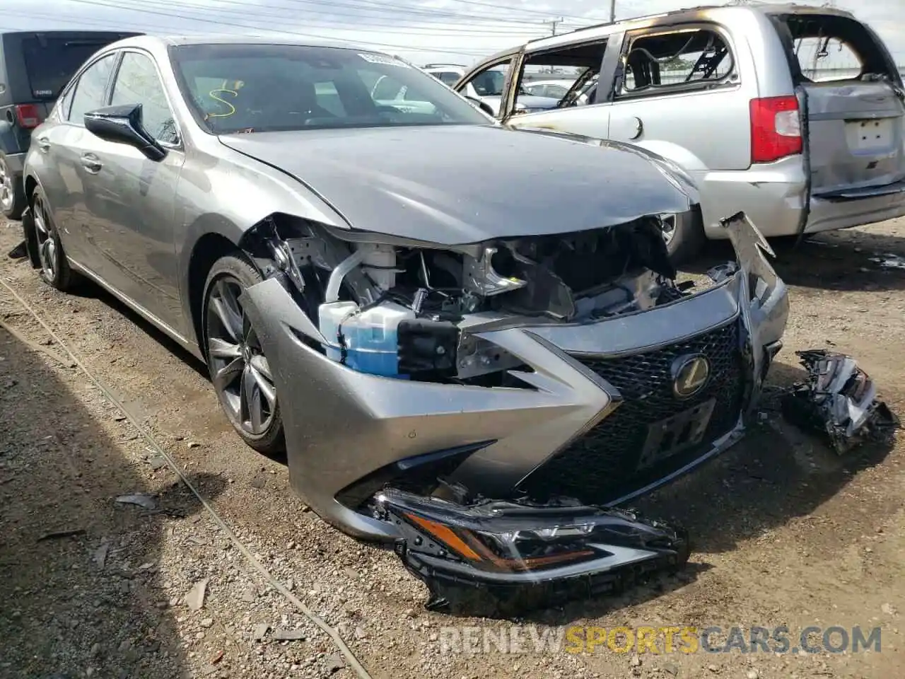 1 Photograph of a damaged car 58ABZ1B16KU033093 LEXUS ES350 2019