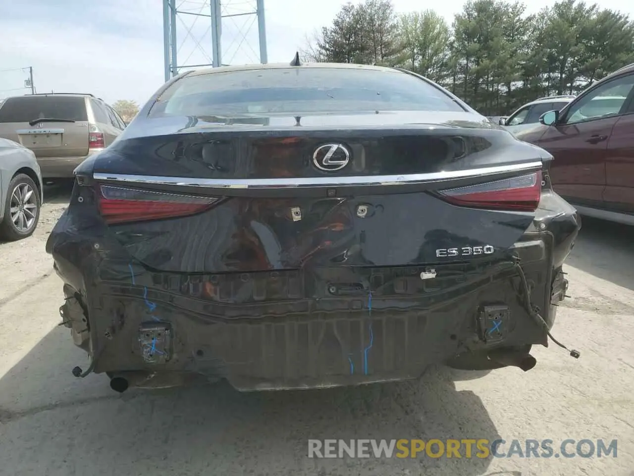 6 Photograph of a damaged car 58ABZ1B16KU034521 LEXUS ES350 2019