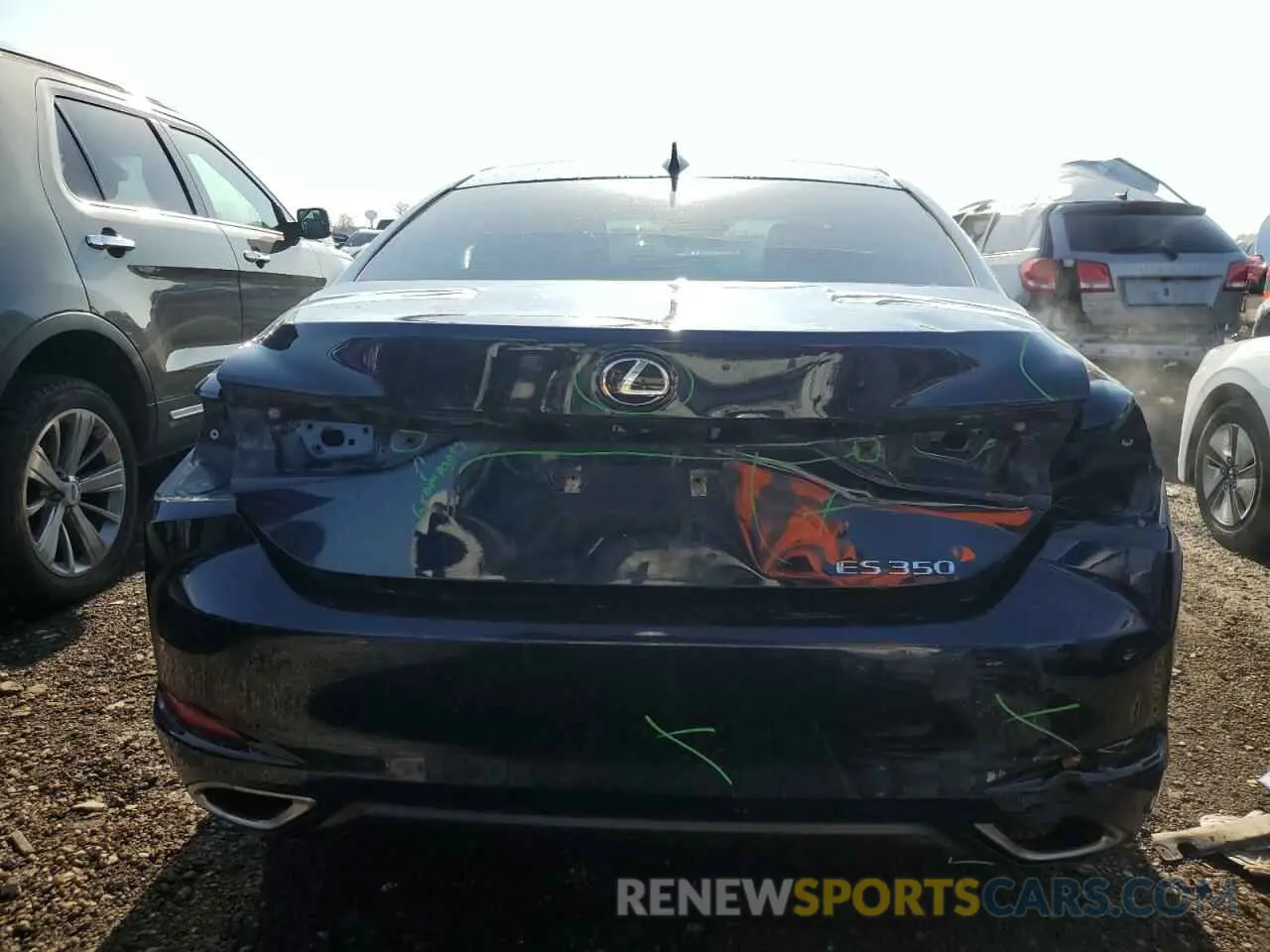 6 Photograph of a damaged car 58ABZ1B16KU039248 LEXUS ES350 2019