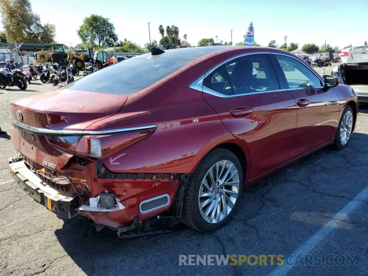 3 Photograph of a damaged car 58ABZ1B16KU047060 LEXUS ES350 2019