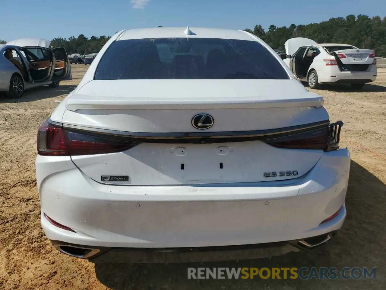 6 Photograph of a damaged car 58ABZ1B17KU006243 LEXUS ES350 2019