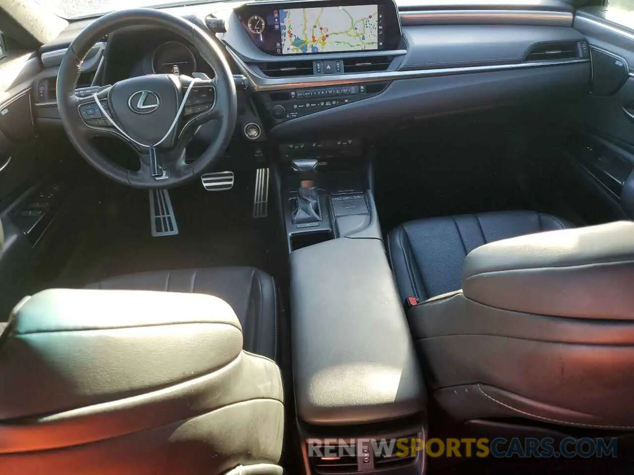 8 Photograph of a damaged car 58ABZ1B17KU006243 LEXUS ES350 2019