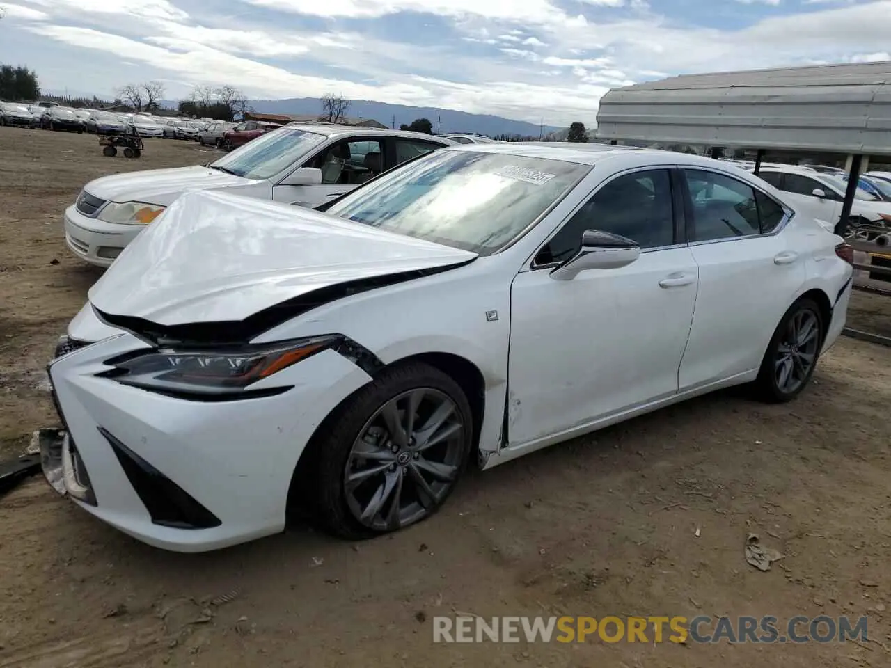 1 Photograph of a damaged car 58ABZ1B17KU007408 LEXUS ES350 2019