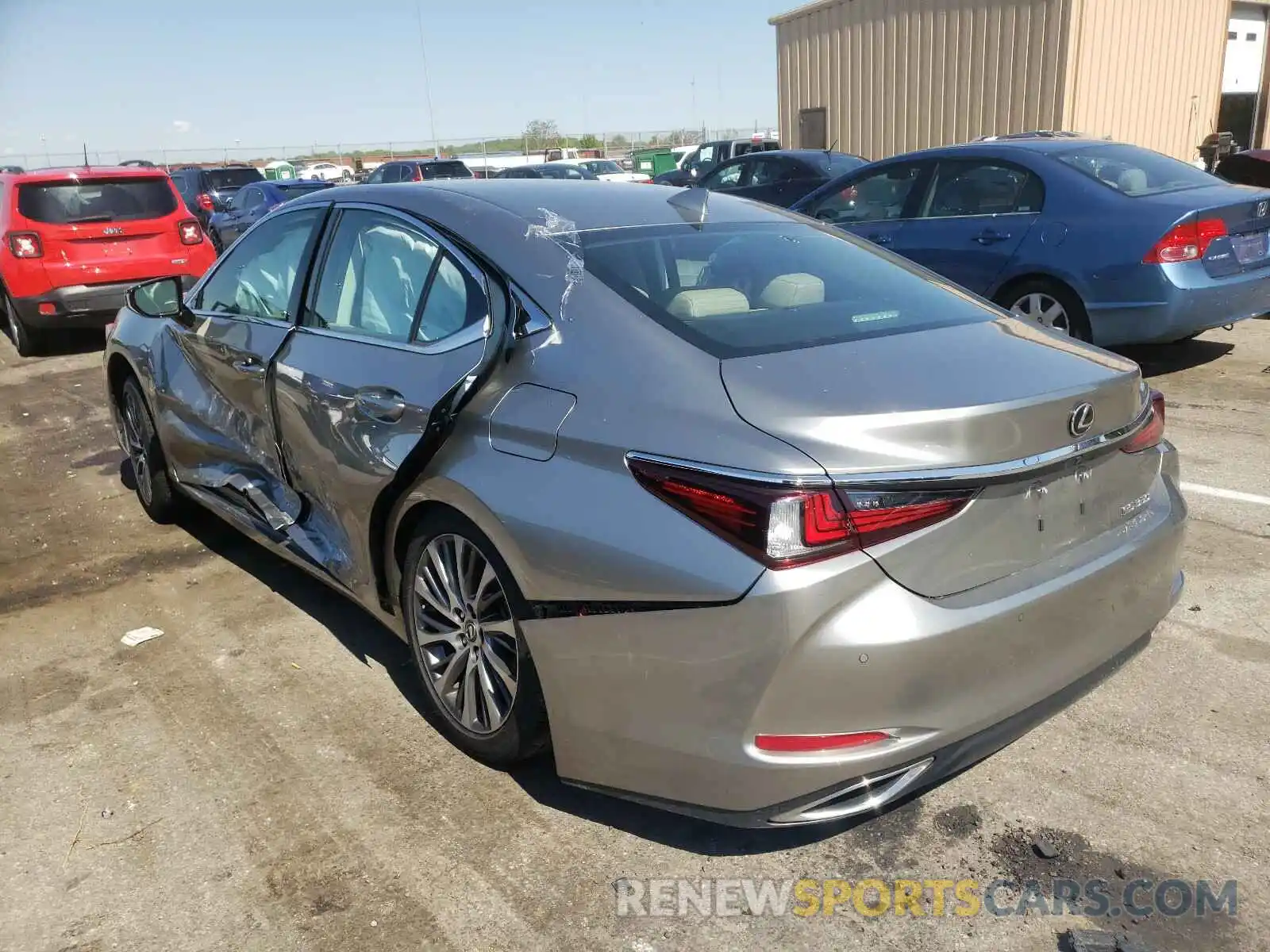 3 Photograph of a damaged car 58ABZ1B17KU014598 LEXUS ES350 2019