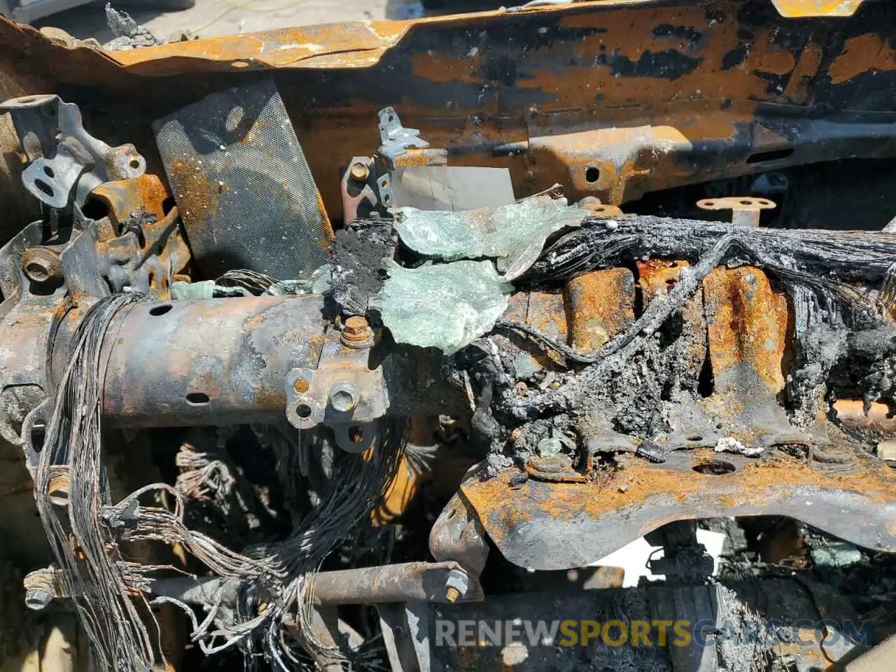 9 Photograph of a damaged car 58ABZ1B17KU032227 LEXUS ES350 2019