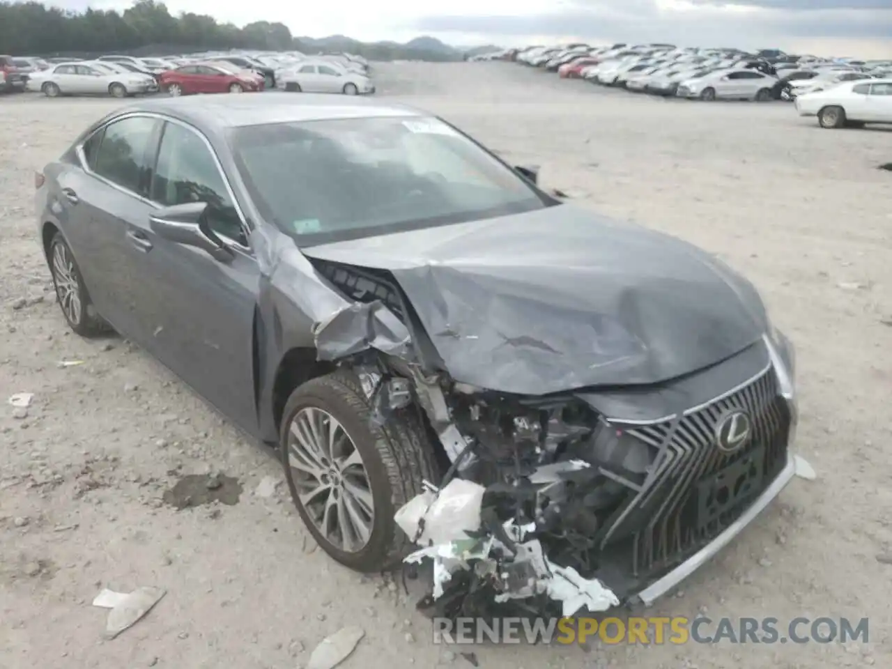 1 Photograph of a damaged car 58ABZ1B17KU038982 LEXUS ES350 2019