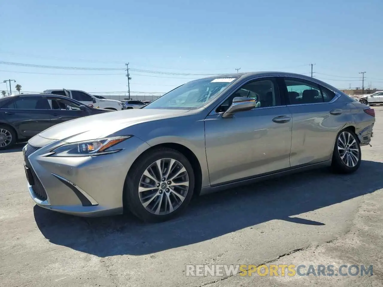 1 Photograph of a damaged car 58ABZ1B17KU039291 LEXUS ES350 2019