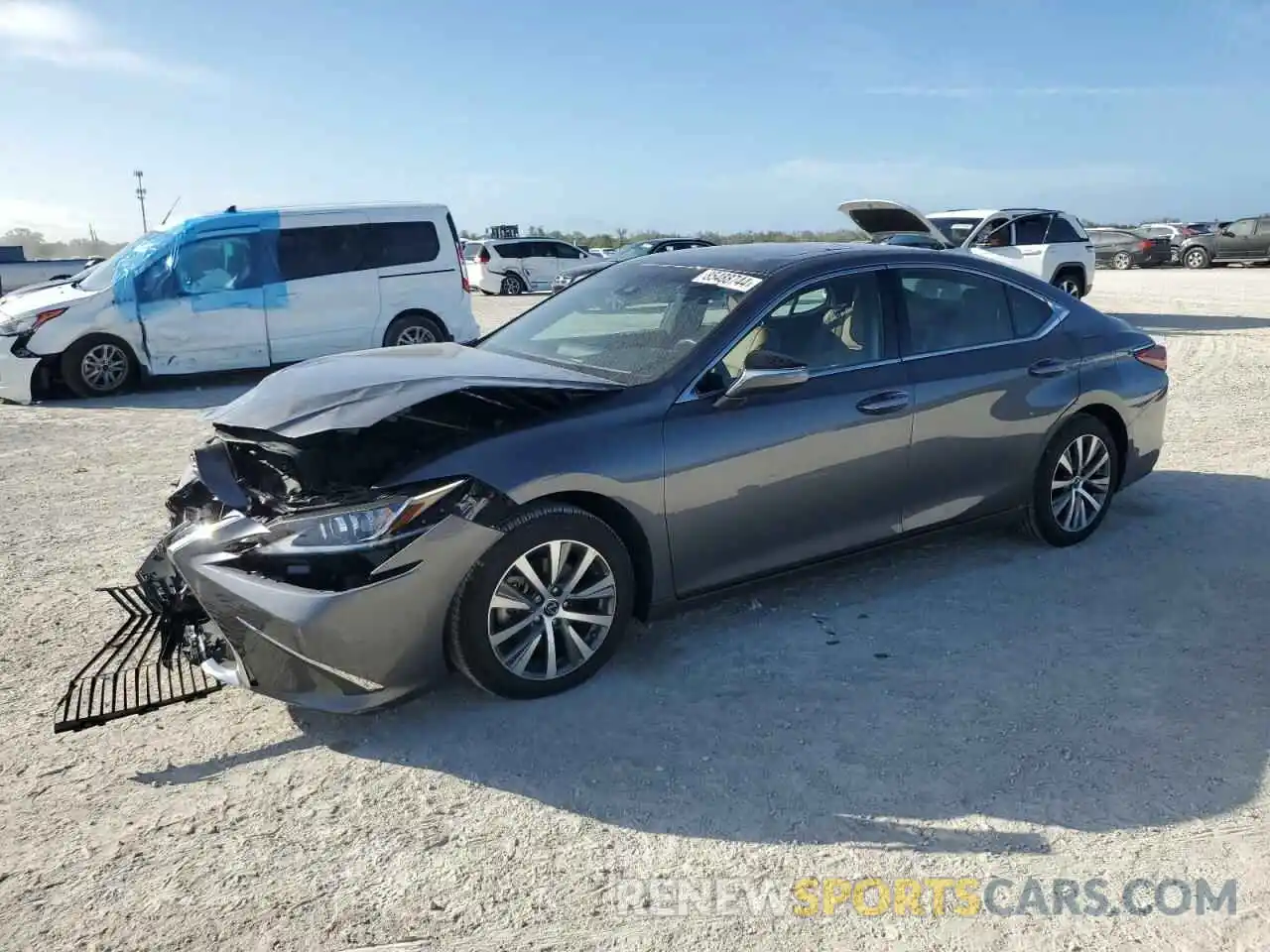 1 Photograph of a damaged car 58ABZ1B17KU046502 LEXUS ES350 2019