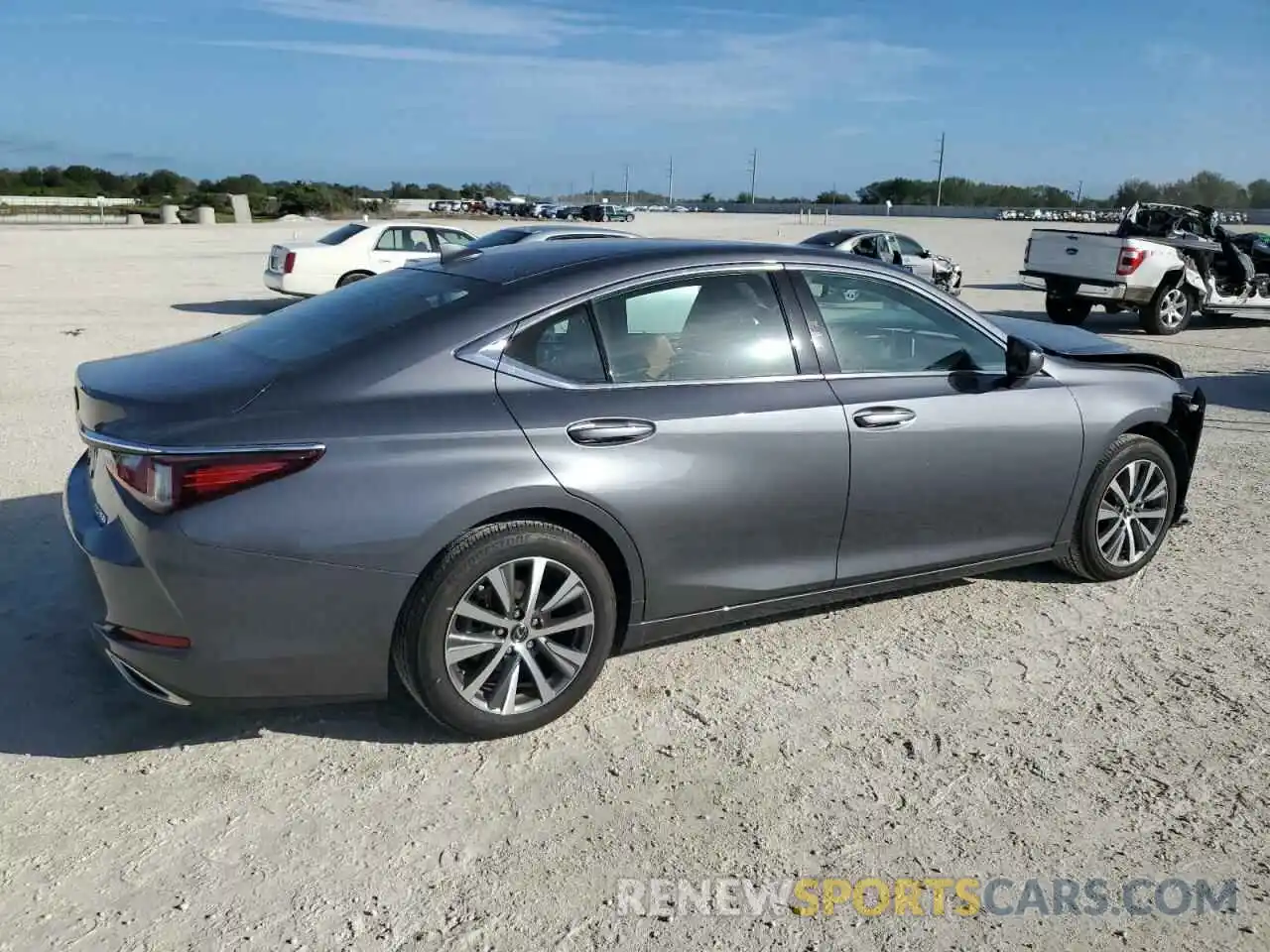 3 Photograph of a damaged car 58ABZ1B17KU046502 LEXUS ES350 2019