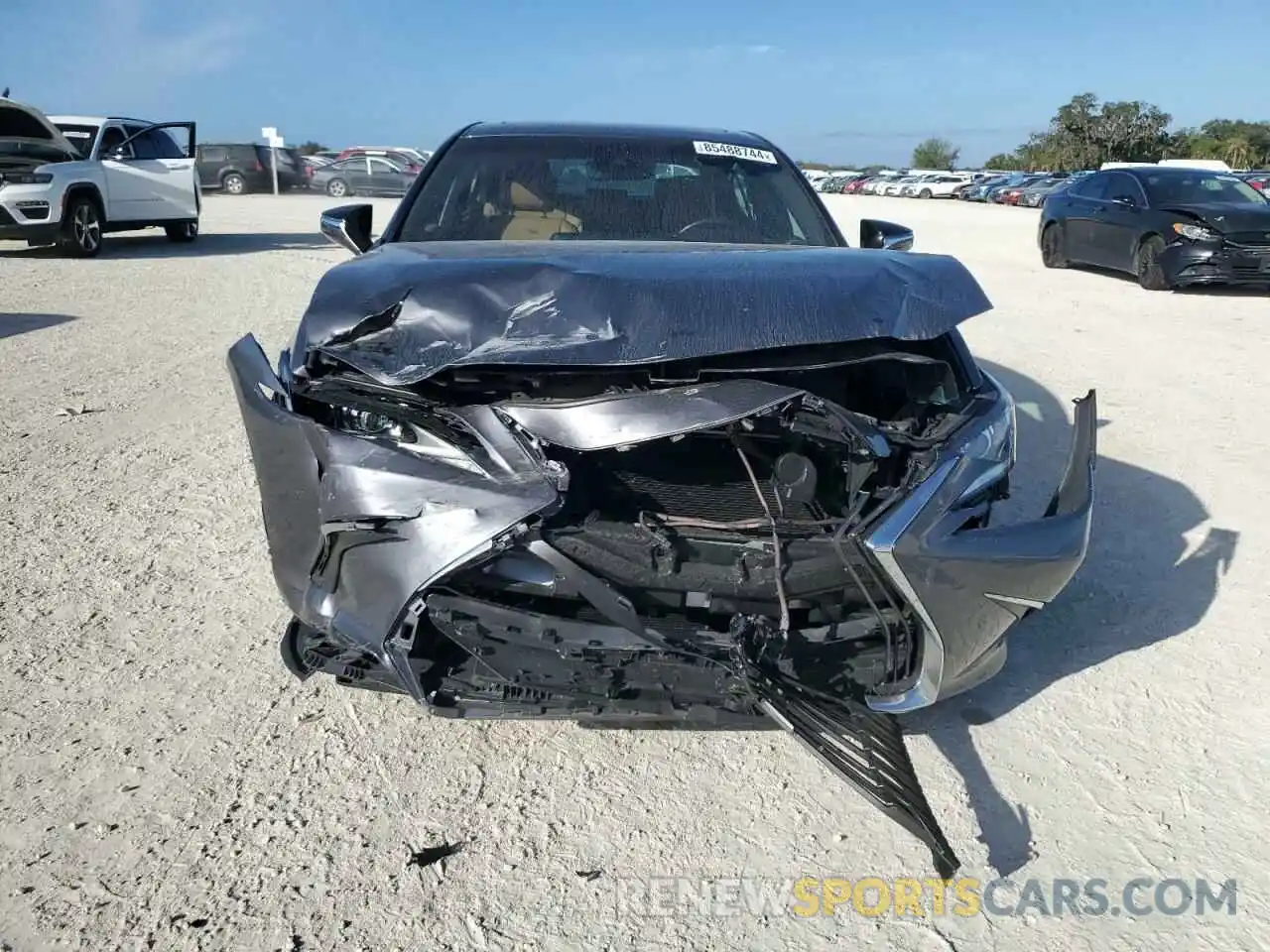 5 Photograph of a damaged car 58ABZ1B17KU046502 LEXUS ES350 2019