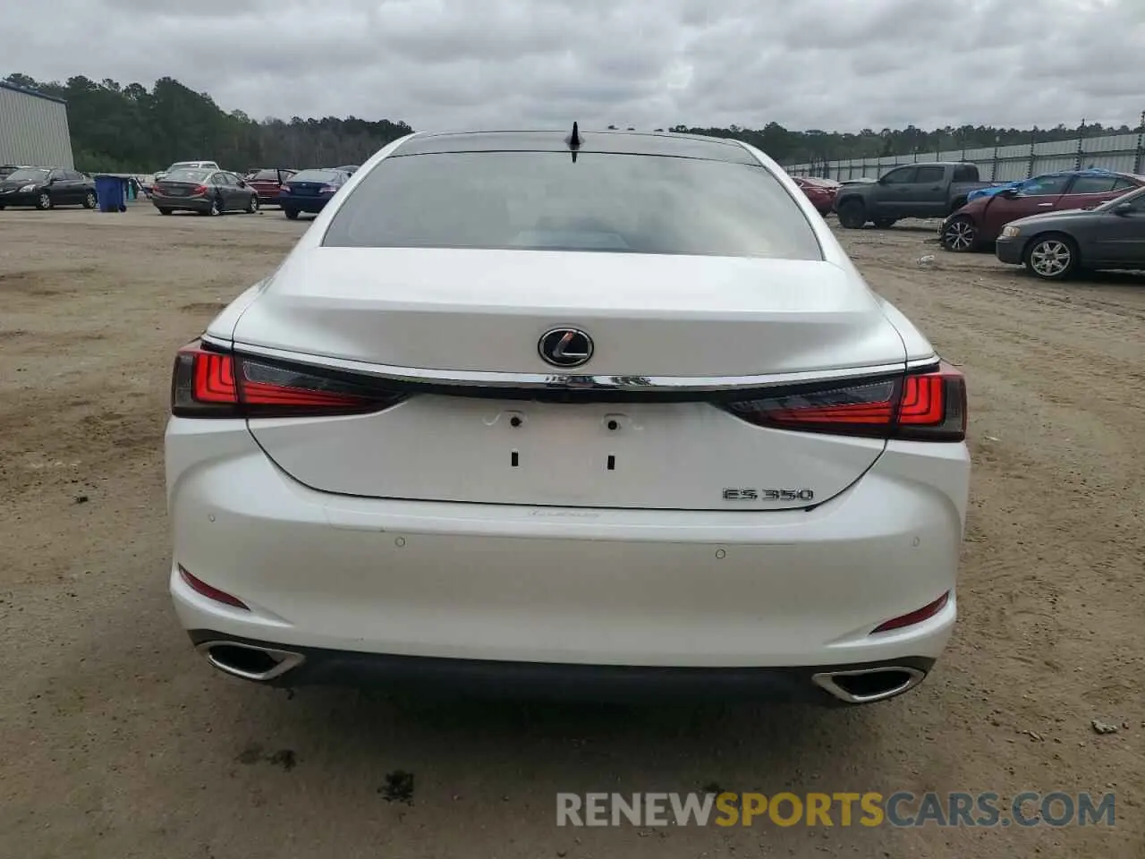 6 Photograph of a damaged car 58ABZ1B18KU007790 LEXUS ES350 2019