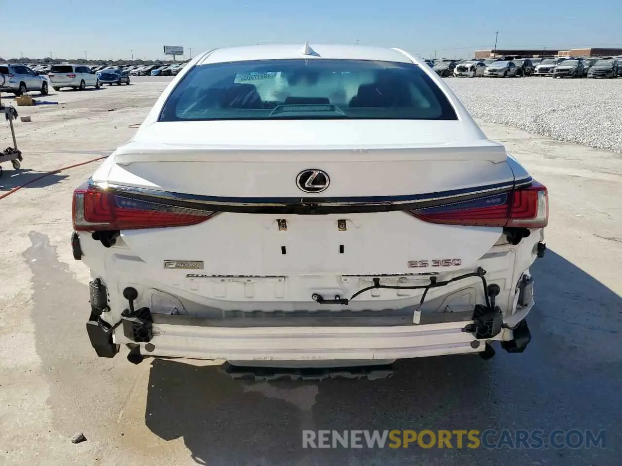 6 Photograph of a damaged car 58ABZ1B18KU011919 LEXUS ES350 2019