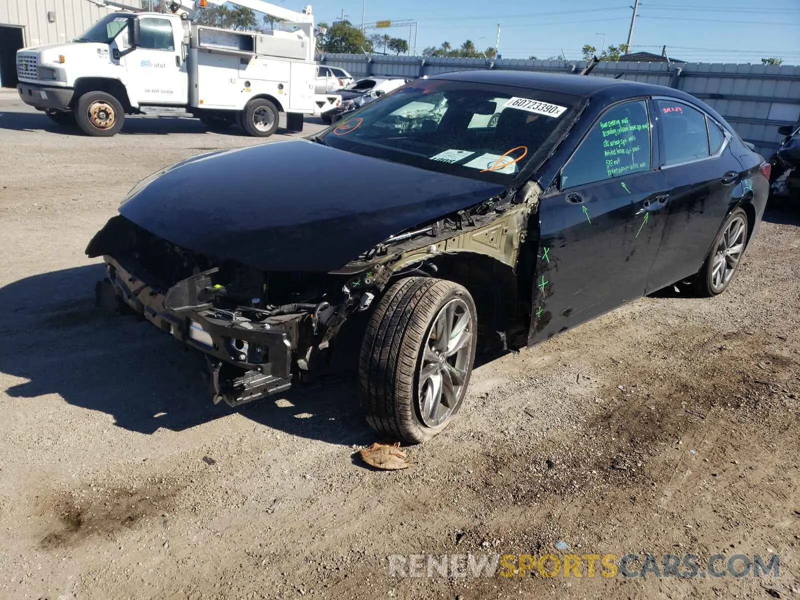 2 Photograph of a damaged car 58ABZ1B18KU015341 LEXUS ES350 2019