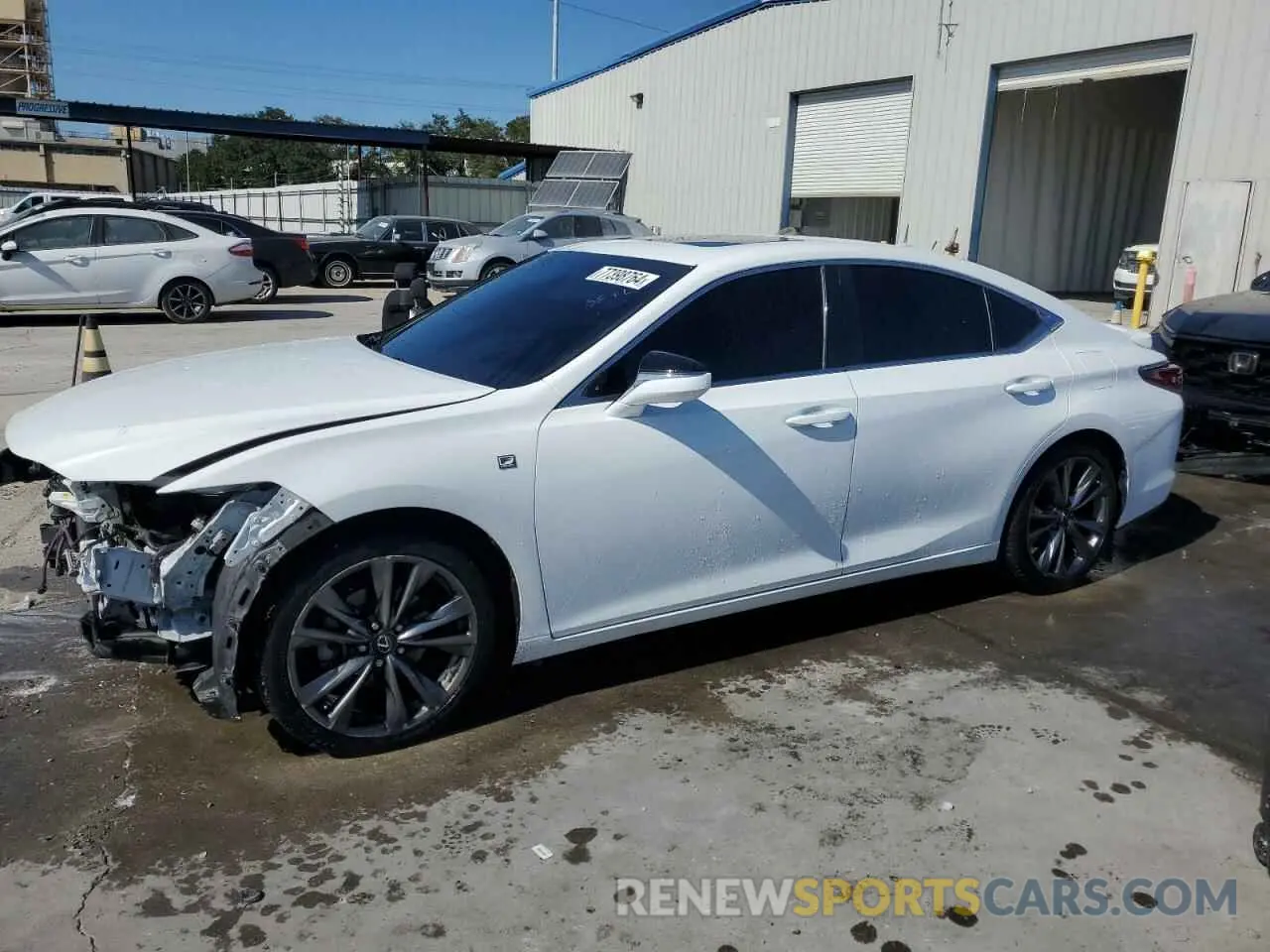 1 Photograph of a damaged car 58ABZ1B18KU017980 LEXUS ES350 2019
