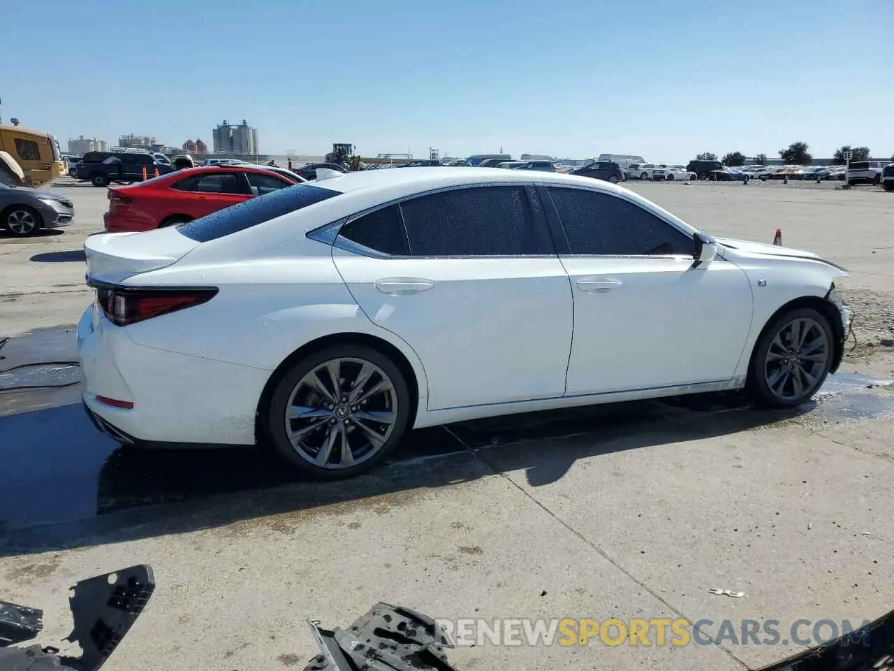 3 Photograph of a damaged car 58ABZ1B18KU017980 LEXUS ES350 2019