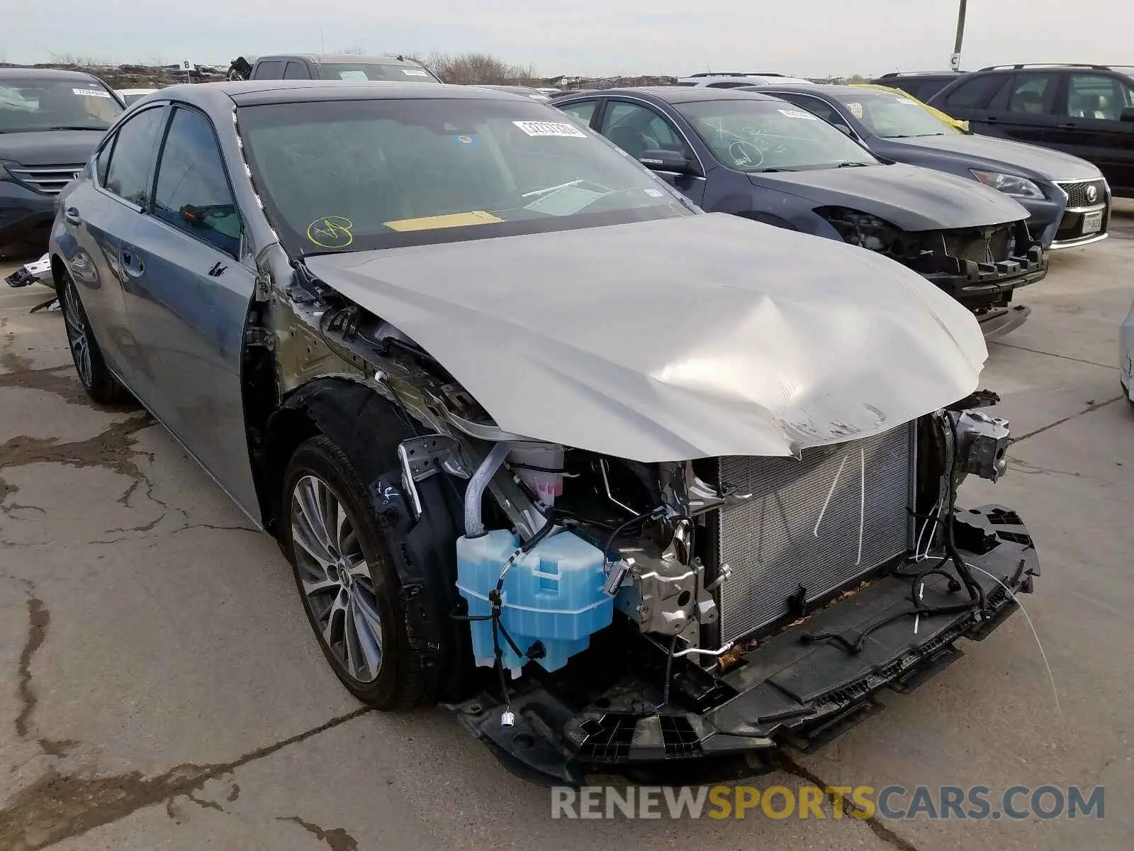 1 Photograph of a damaged car 58ABZ1B18KU019504 LEXUS ES350 2019