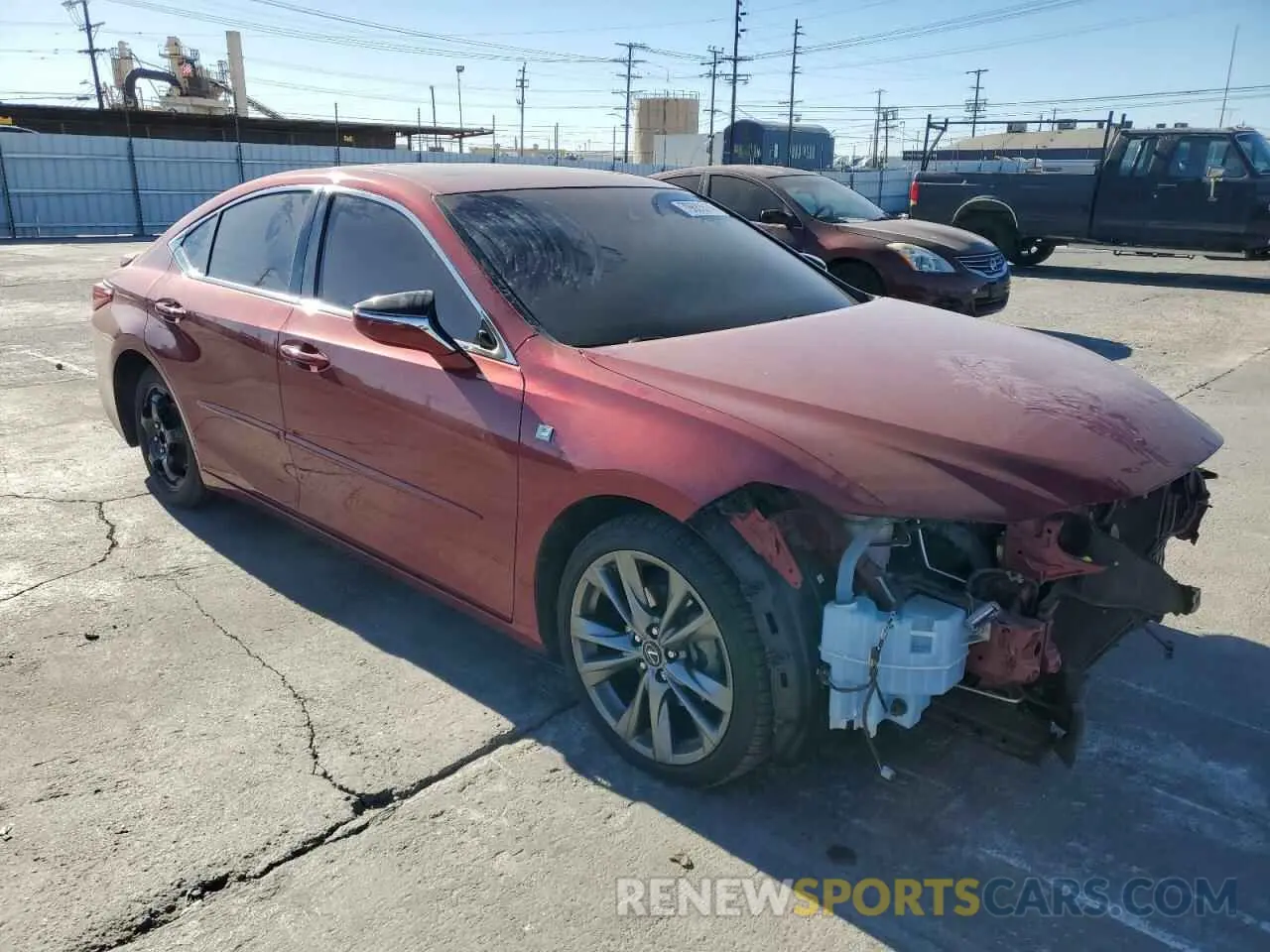 4 Photograph of a damaged car 58ABZ1B18KU043933 LEXUS ES350 2019