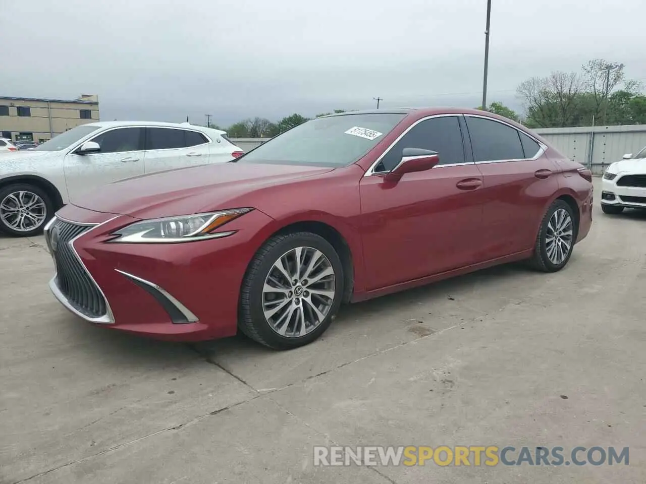 1 Photograph of a damaged car 58ABZ1B19KU001741 LEXUS ES350 2019
