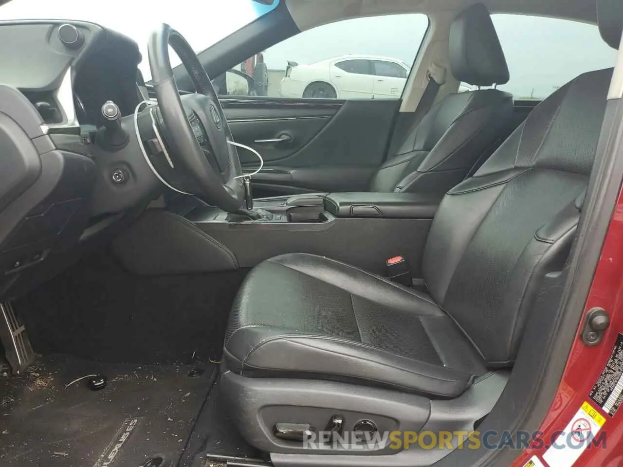 7 Photograph of a damaged car 58ABZ1B19KU001741 LEXUS ES350 2019