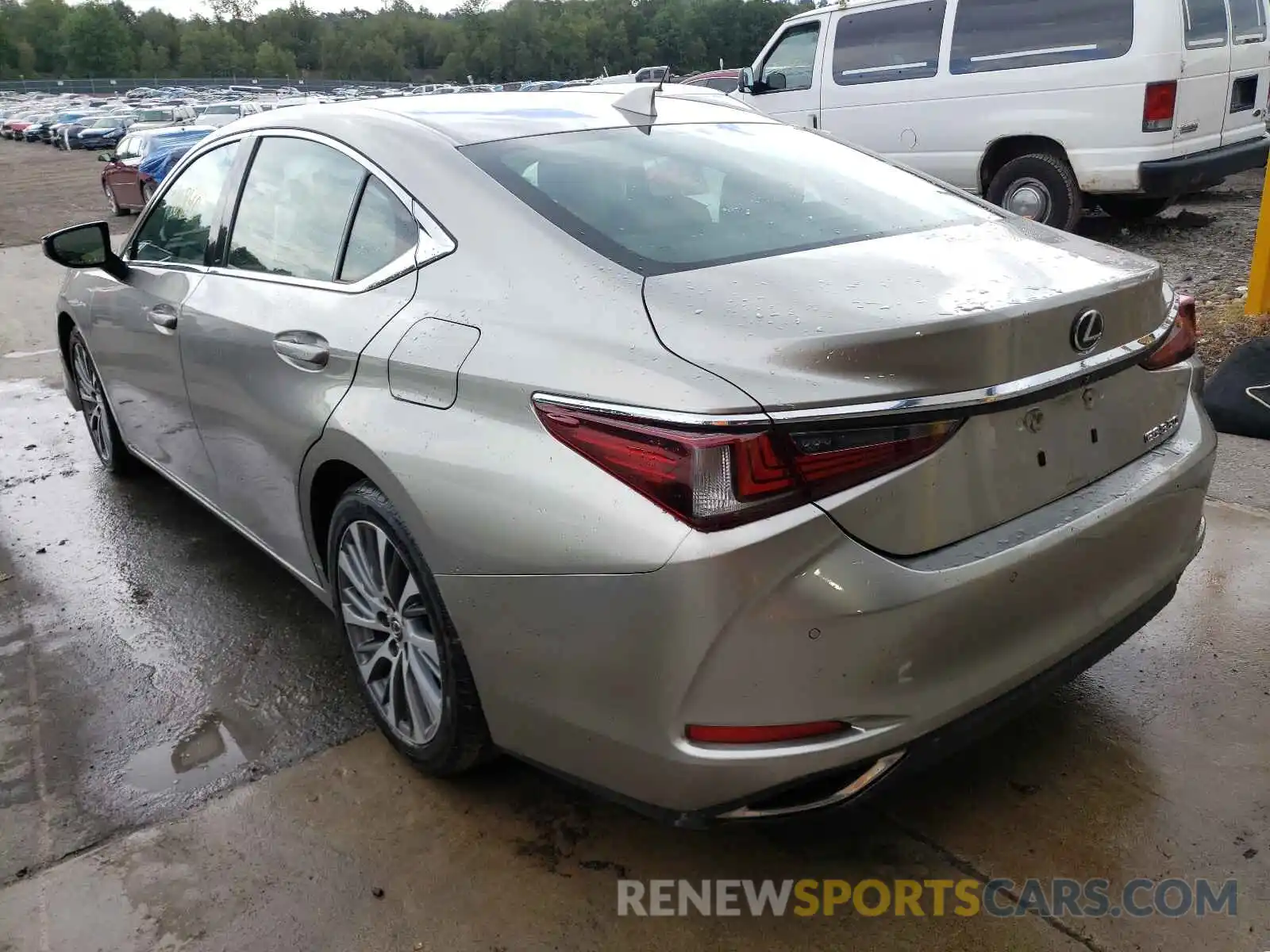 3 Photograph of a damaged car 58ABZ1B19KU008253 LEXUS ES350 2019