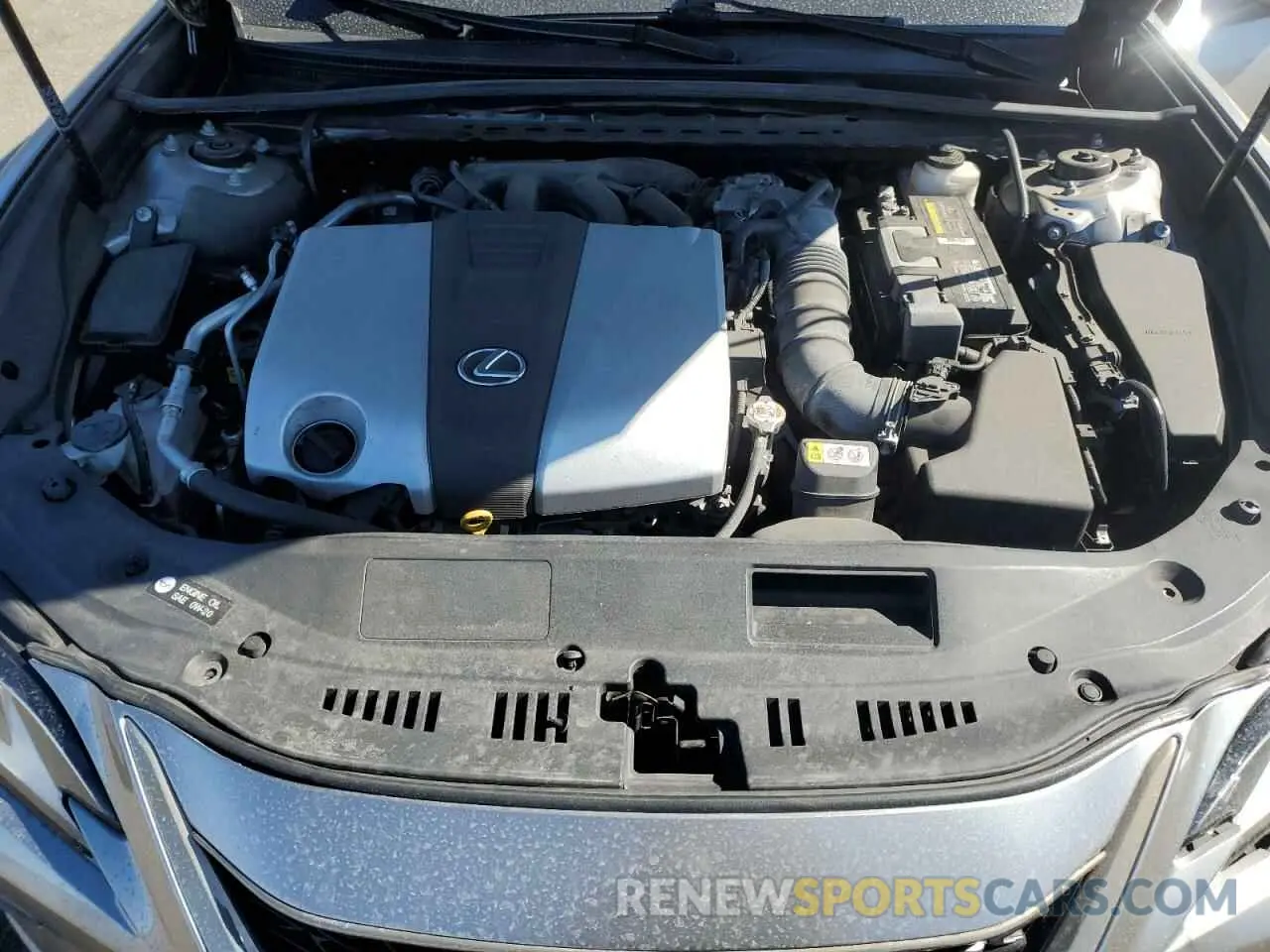 11 Photograph of a damaged car 58ABZ1B19KU010665 LEXUS ES350 2019