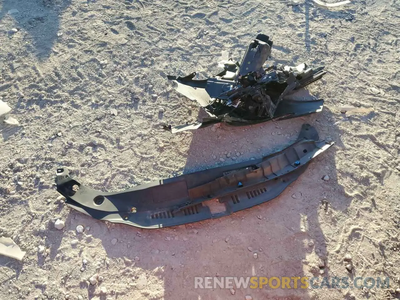 12 Photograph of a damaged car 58ABZ1B19KU015106 LEXUS ES350 2019