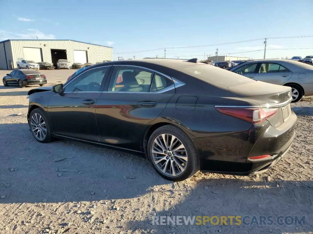 2 Photograph of a damaged car 58ABZ1B19KU015106 LEXUS ES350 2019