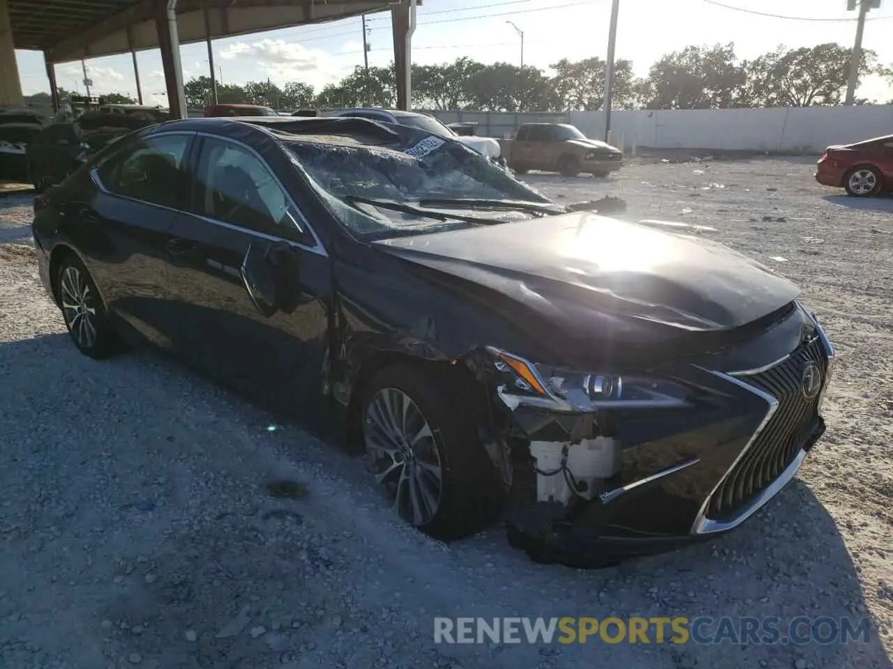 1 Photograph of a damaged car 58ABZ1B19KU031421 LEXUS ES350 2019