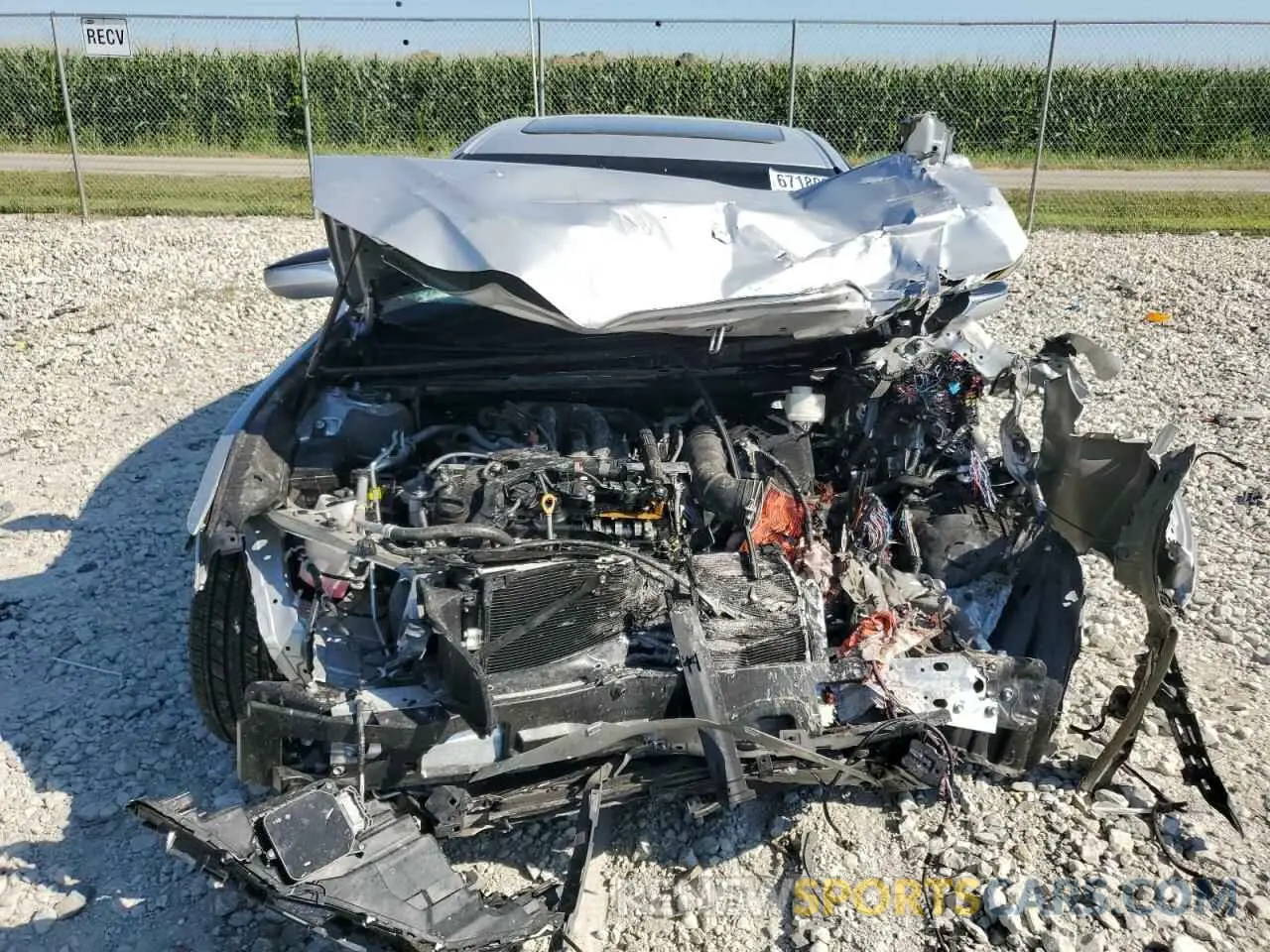 5 Photograph of a damaged car 58ABZ1B19KU050762 LEXUS ES350 2019
