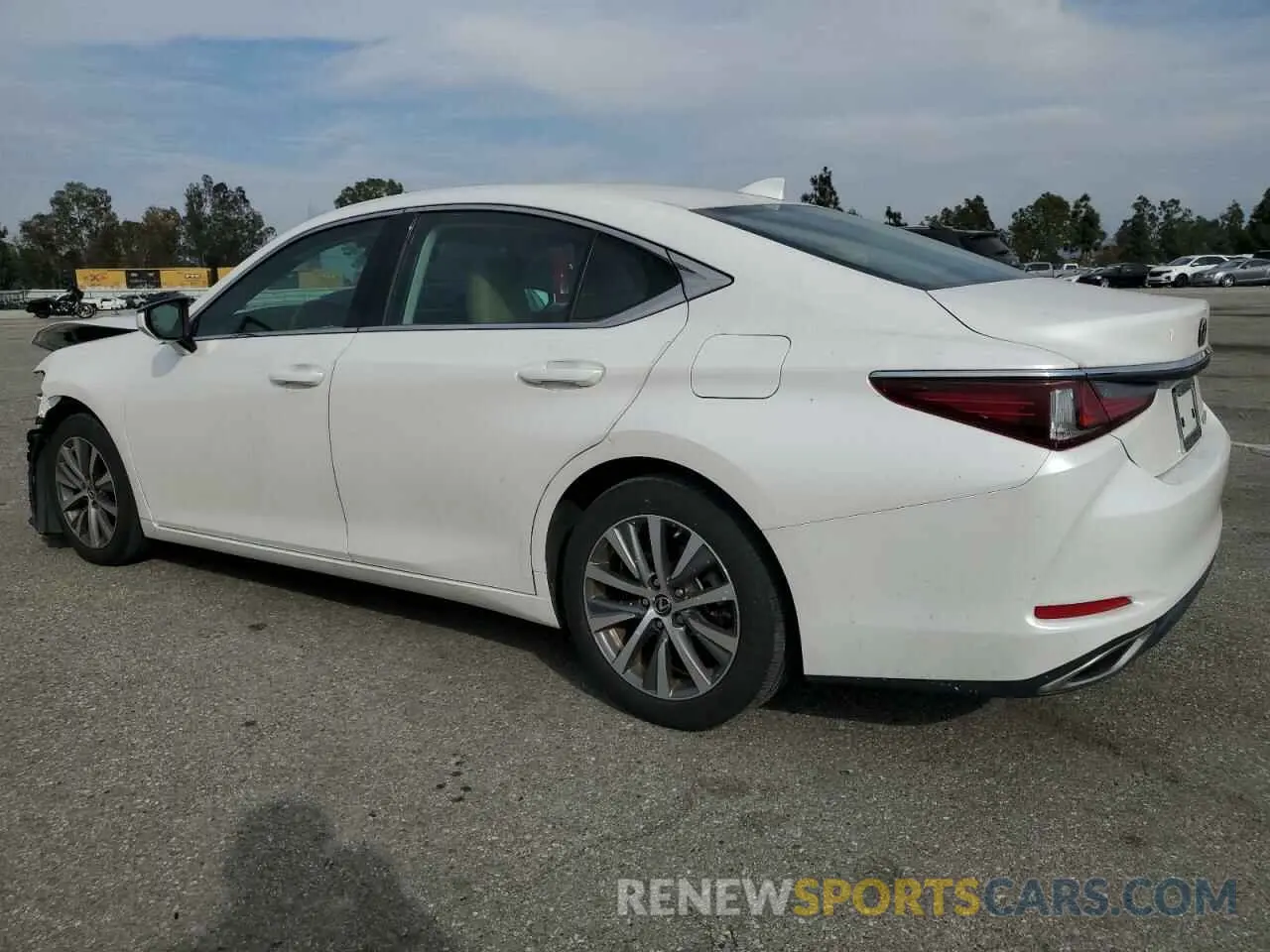 2 Photograph of a damaged car 58ABZ1B1XKU007550 LEXUS ES350 2019