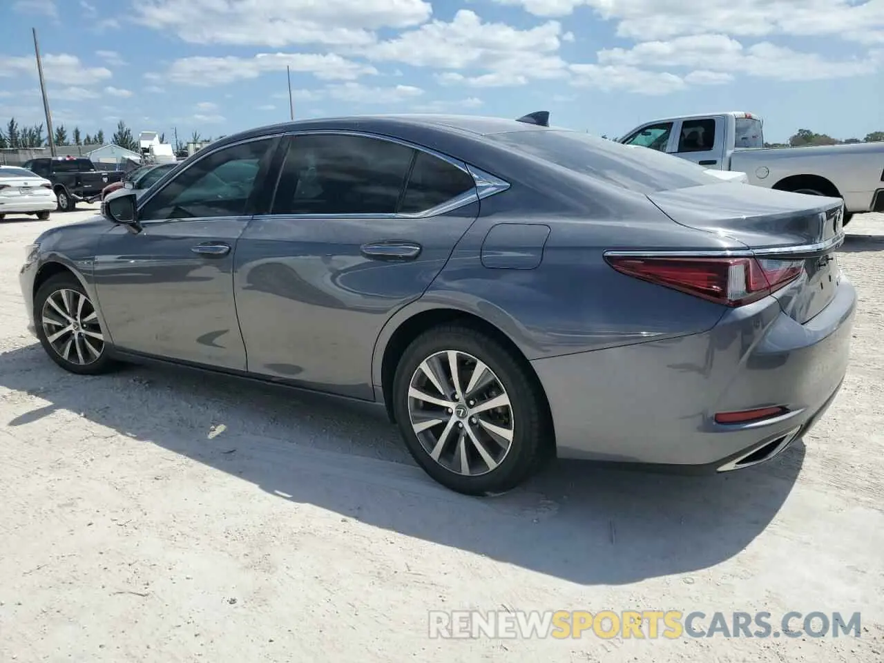 2 Photograph of a damaged car 58ABZ1B1XKU011209 LEXUS ES350 2019
