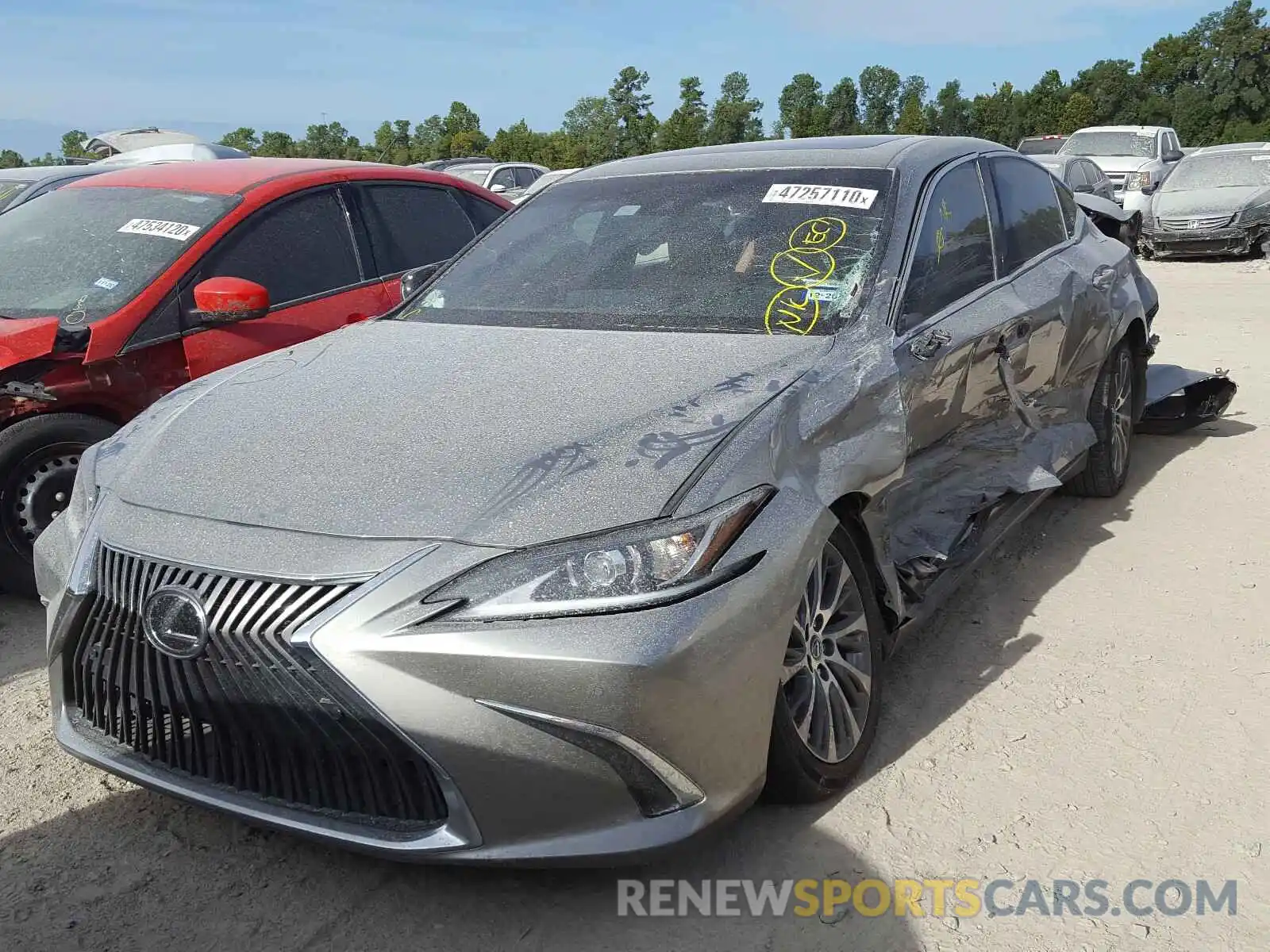 2 Photograph of a damaged car 58ABZ1B1XKU017088 LEXUS ES350 2019