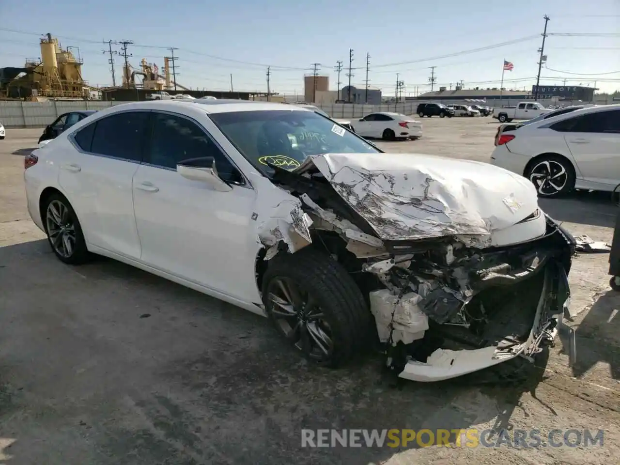 1 Photograph of a damaged car 58ABZ1B1XKU024395 LEXUS ES350 2019