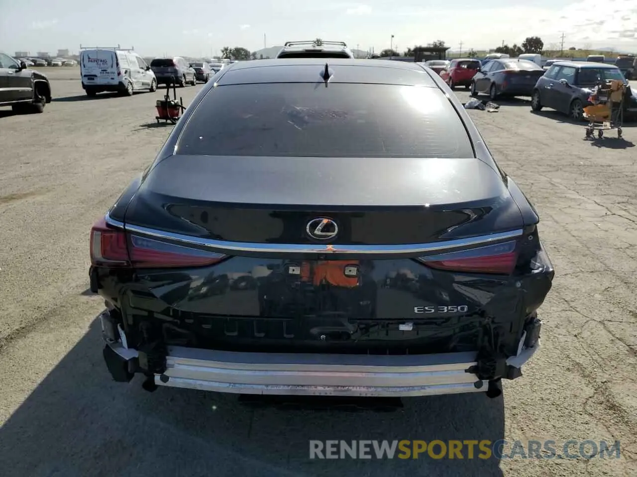 6 Photograph of a damaged car 58ABZ1B1XKU027328 LEXUS ES350 2019
