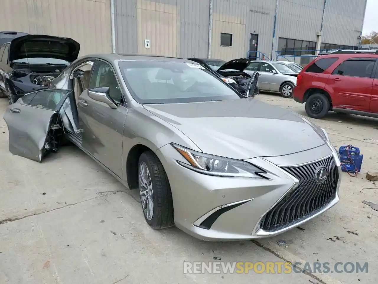 1 Photograph of a damaged car 58ABZ1B1XKU035879 LEXUS ES350 2019