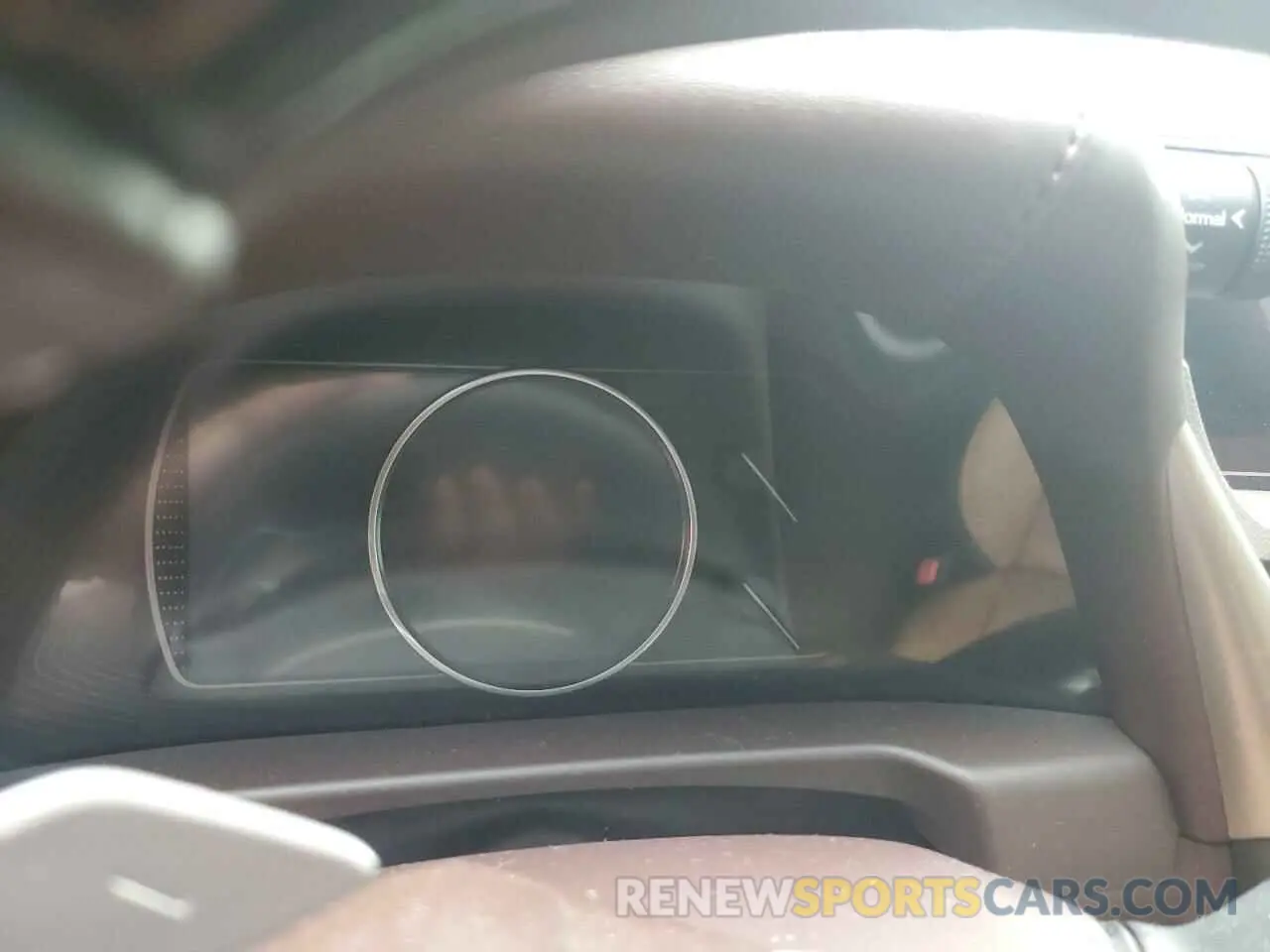 9 Photograph of a damaged car 58ABZ1B1XKU036661 LEXUS ES350 2019
