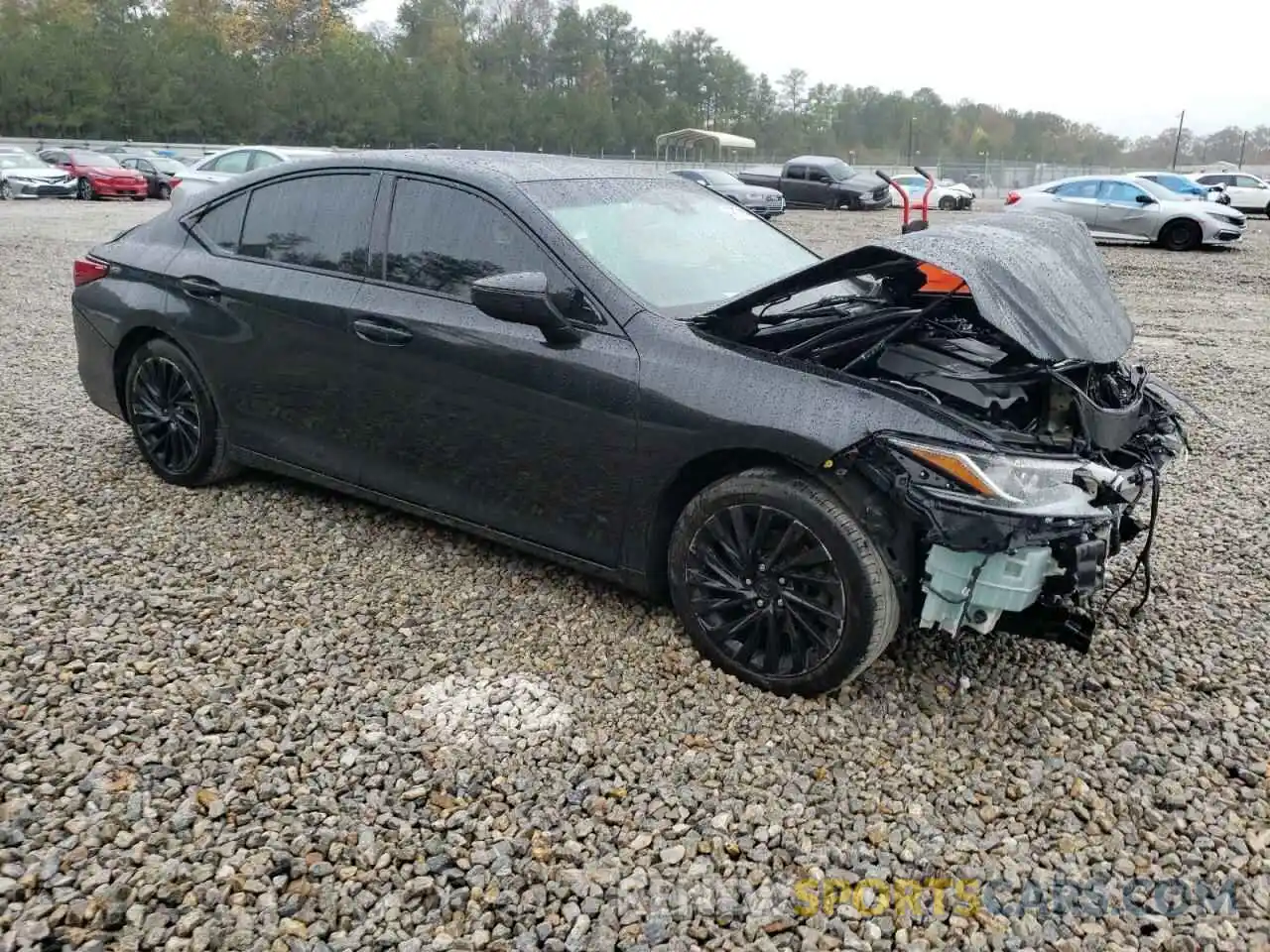 4 Photograph of a damaged car 58ABZ1B1XKU038135 LEXUS ES350 2019